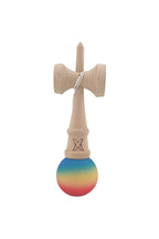 Kendama X, din lemn, mâner din cauciuc, 18 cm, roșu/galben/albastru