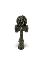 Kendama din Lemn – Model Cracked Negru – Jucărie de Îndemânare
