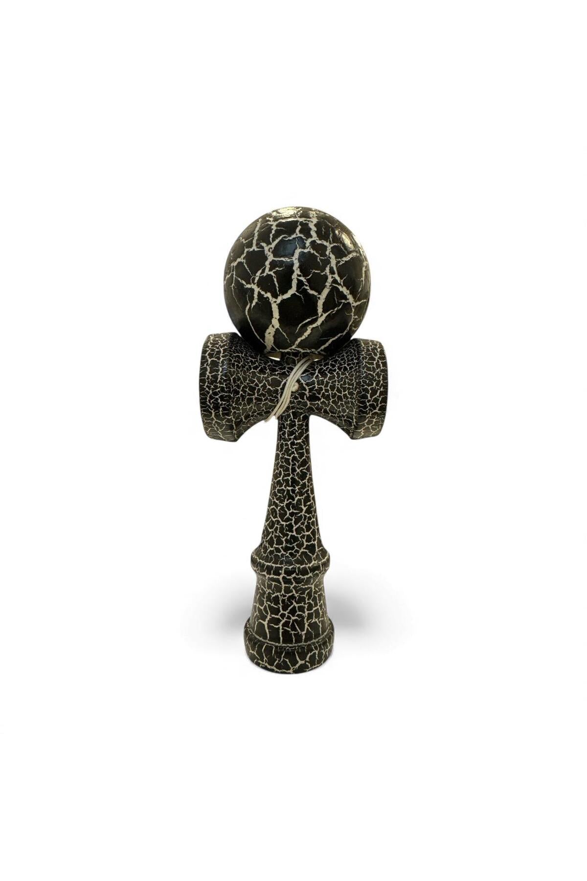 Kendama din Lemn – Model Cracked Negru – Jucărie de Îndemânare